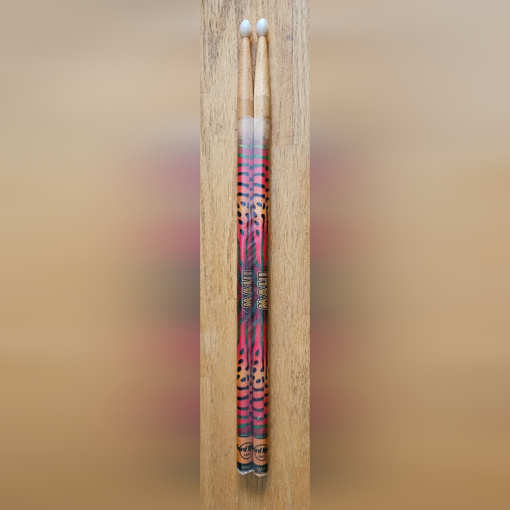 Hard Rock Cafe - Maui Drumsticks